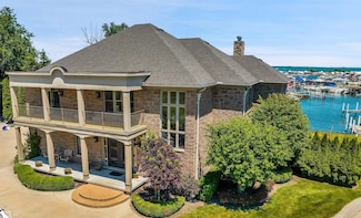 41626 Conger Bay Dr Unit 8, Harrison Township, MI 48045