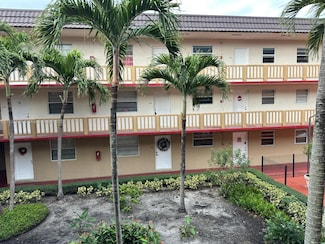 4655 Palm Ave Unit 203, Hialeah, FL 33012
