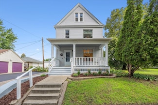 819 24th Ave NE, Minneapolis, MN 55418