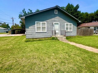 313 N Pine St, Tonkawa, OK 74653