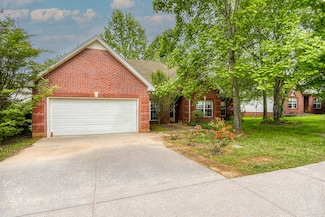 221 Foster Dr, White House, TN 37188