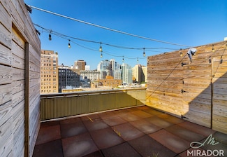 304 E 20th St Unit PHH, New York, NY 10003