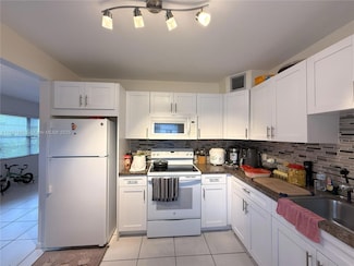 100 SW 132nd Way Unit K114, Pembroke Pines, FL 33027
