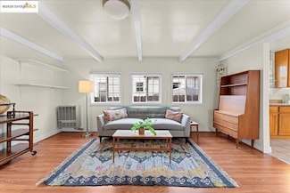 10430 Voltaire Ave, Oakland, CA 94603