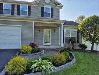 107 Naymik Dr, Chittenango, NY 13037