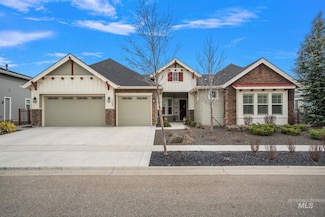 1102 N Longhorn Ave, Eagle, ID 83616