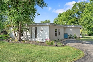 1288 Maywood Park, Lexington, KY 40517