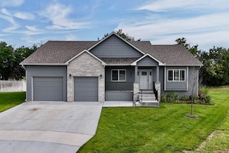 5806 N Edwards Ct, Wichita, KS 67204