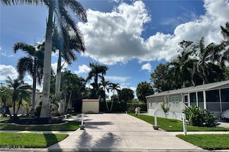 1275 Silver Lakes Blvd, Naples, FL 34114