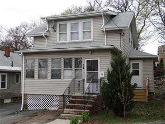 14 Church St, Saugus, MA 01906