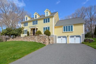 39 Constitution Dr, Southborough, MA 01772