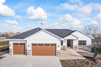 1912 Saint Olav Ave, Mount Horeb, WI 53572