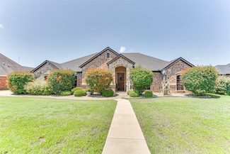 144 Berkshire Ln, Waxahachie, TX 75165