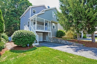 35 Lilac Cir Unit 209, Marlborough, MA 01752