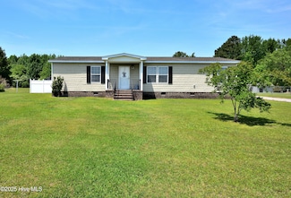 1424 Wood Duck Rd, Elm City, NC 27822