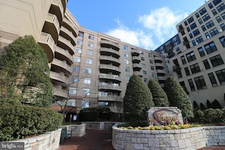 7111 Woodmont Ave Unit 415, Chevy Chase, MD 20815