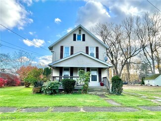 169 Dean Ave, Conneaut, OH 44030