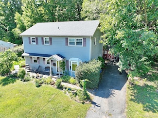 31 N Lexow Ave, Nanuet, NY 10954