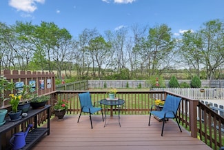 1274 Everwood Dr, Ashland City, TN 37015