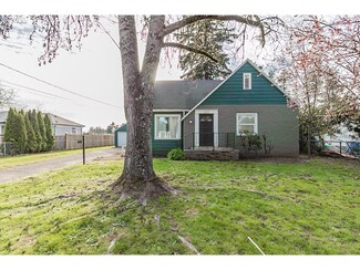 807 SE 174th Ave, Portland, OR 97233