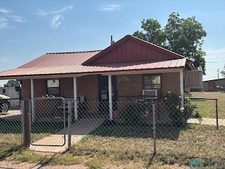 909 S Prince St, Clovis, NM 88101
