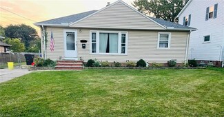6414 Leslie Dr, Brookpark, OH 44142