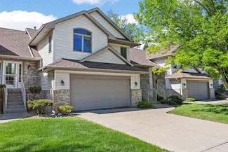 1023 Doubletree Ct NE Unit 1023, Cedar Rapids, IA 52402