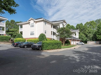 8747 Coralbell Ln Unit 204, Charlotte, NC 28213