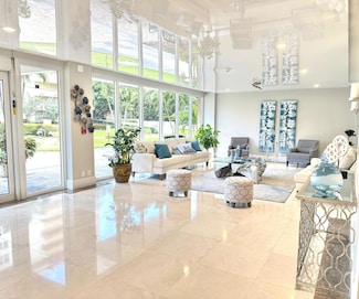 1150 Hillsboro Mile Unit 707, Hillsboro Beach, FL 33062