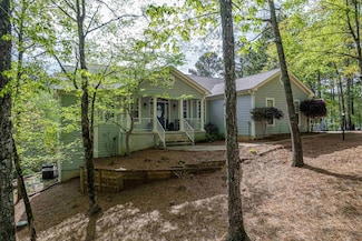 1081 Katherine Ln, Greensboro, GA 30642