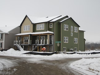 2094 Kensington Park Cir, Holland, MI 49423