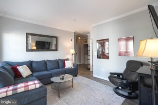 4550 Strutfield Ln Unit 2315, Alexandria, VA 22311