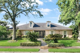700 Crystal St, New Orleans, LA 70124