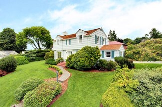 10504 Valmay Ave NW, Seattle, WA 98177