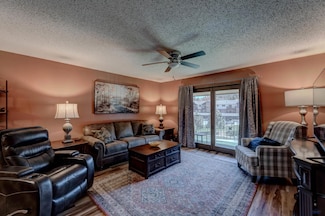 3986 Fairway Hills Dr, Rapid City, SD 57702
