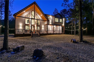 20 Forrest Ln, Broken Bow, OK 74728