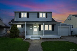 523 N Park Dr, Perth Amboy, NJ 08861