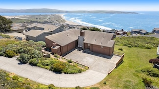 21 Maui Ln, Dillon Beach, CA 94929
