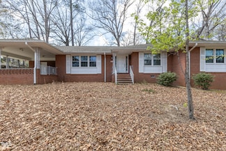 1101 Ivy Rd, Fayetteville, NC 28303