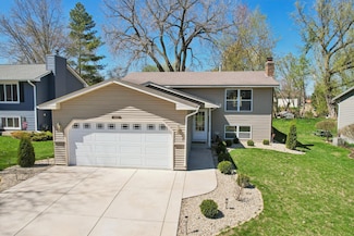 4321 Trenton Trail, Saint Paul, MN 55123