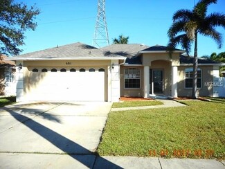 6811 Nicole Ln, Largo, FL 33771