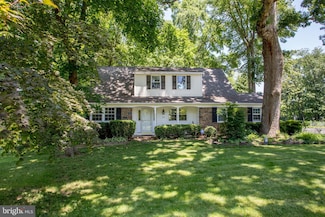 1213 Emma Ln, Warminster, PA 18974