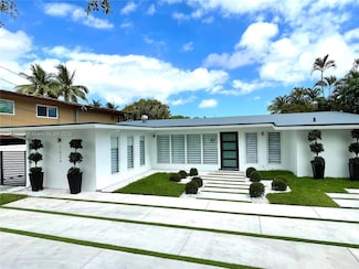 2424 Tortugas Ln, Fort Lauderdale, FL 33312
