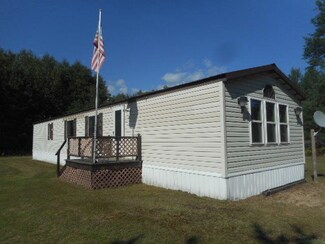 5466 Kings Hill Rd, McMillan, MI 49853