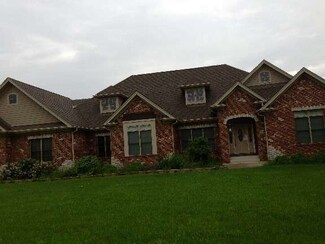 394 Meadow View, Burlington, IL 60109