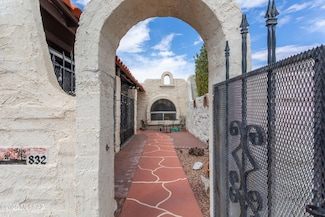 832 W Calle Del Regalo, Green Valley, AZ 85614