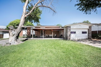 806 S 1st St, Rocky Ford, CO 81067