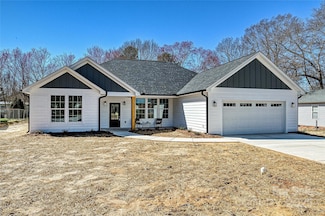 603 N Elm St, Cherryville, NC 28021