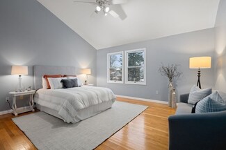 10 Oakland Ave, Lynn, MA 01905