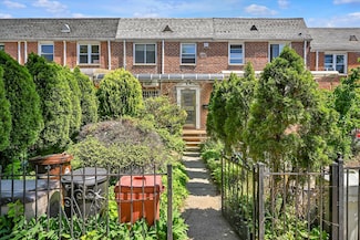 148-35 58th Ave, Flushing, NY 11355